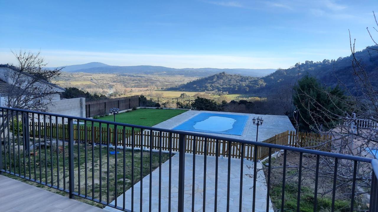 Chalet Con Piscina Y Bbq Para 10 Personas San Martín de Valdeiglesias Exteriér fotografie