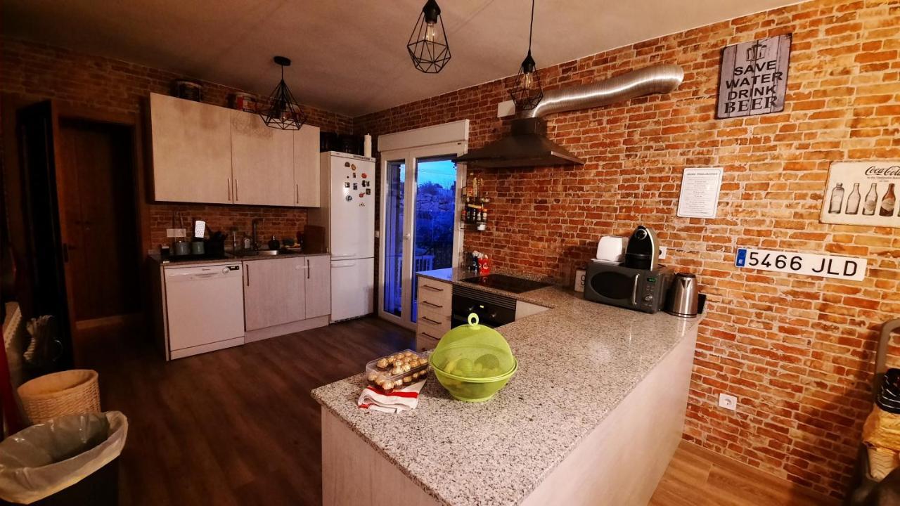 Chalet Con Piscina Y Bbq Para 10 Personas San Martín de Valdeiglesias Exteriér fotografie